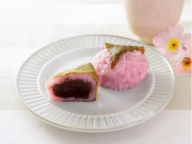 Món bánh mochi hoa anh đào